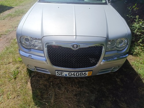 Chrysler 300c touring hemi - touring,