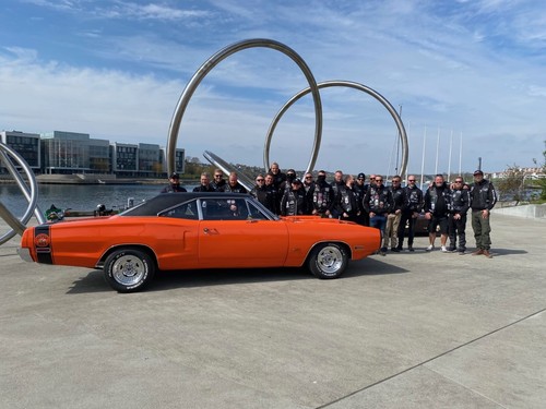Dodge super bee - dodge,